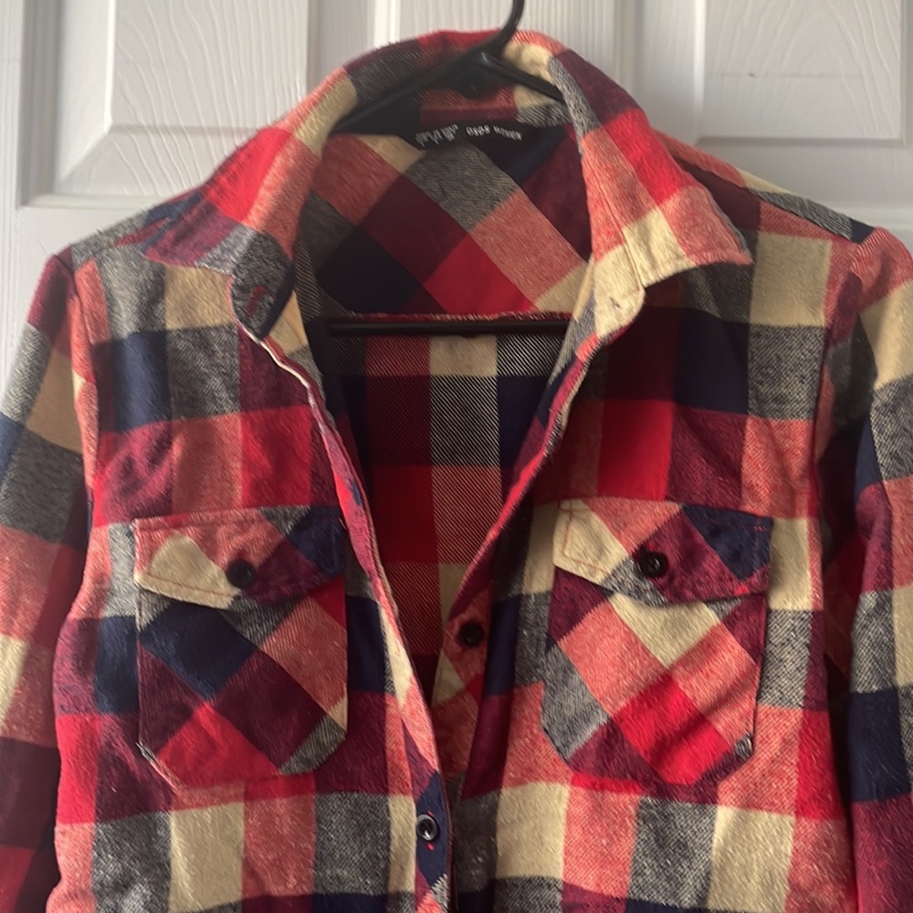 Flannel - Picture 2 of 3